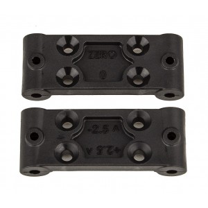 RC10B6.4 plastový Bulkhead, 0° a 2,5, 1 + 1 ks.