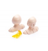 Vojenský pilot 1/6, výška 67mm, šířka 78mm, nemalovaný